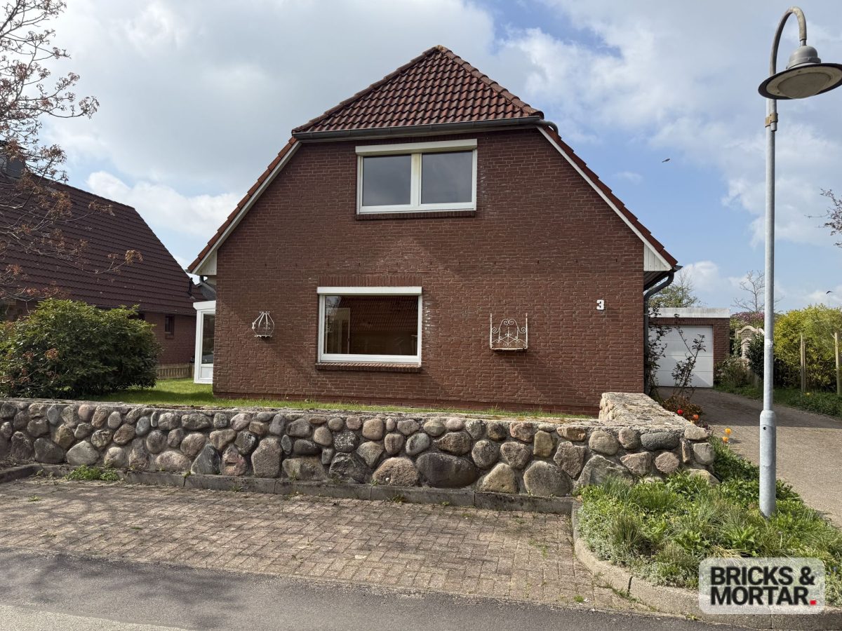 Immobilienangebot - Husum - Alle - Familienparadies: Stilvolles Haus mit großzügigem Garten in begehrter Lage