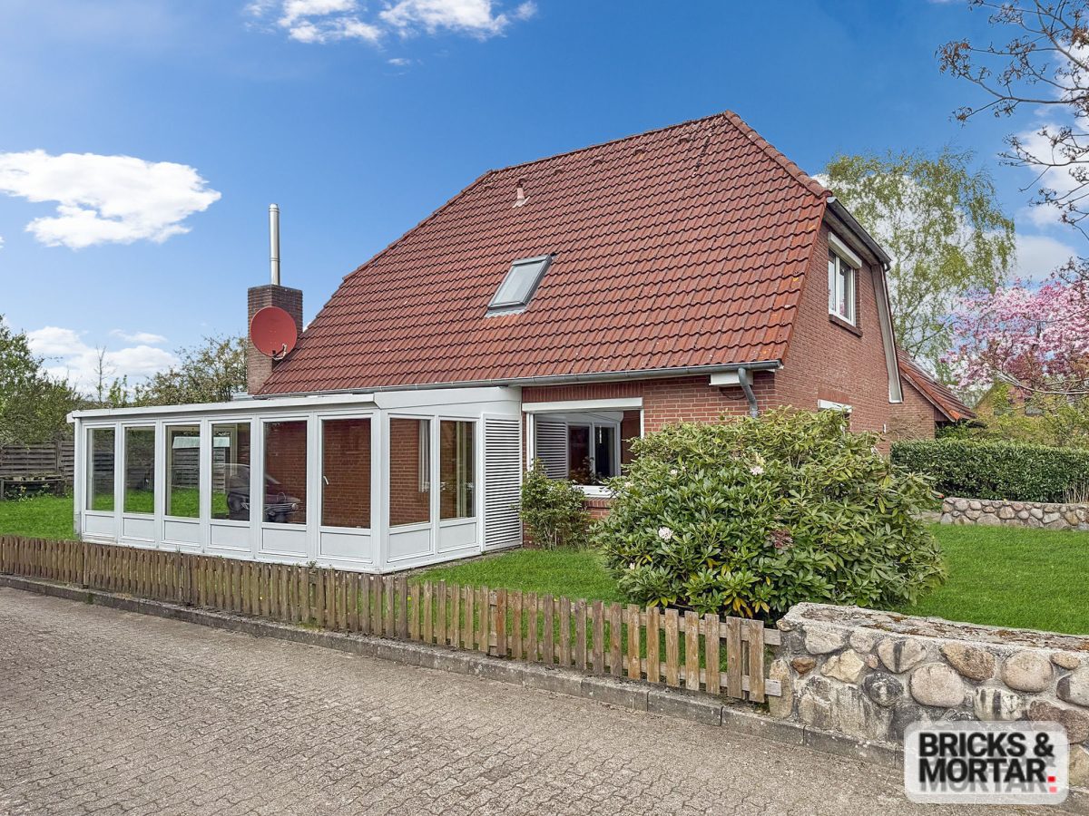Immobilienangebot - Husum - Alle - Familienparadies: Stilvolles Haus mit großzügigem Garten in begehrter Lage