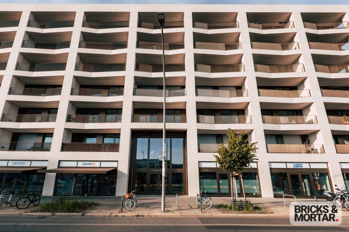 Immobilienangebot - Berlin Friedrichshain - Alle - Exklusives Wohnen an der Spree: 4-Zimmer-Wohnung mit Concierge-Service und stilvollem Ambiente