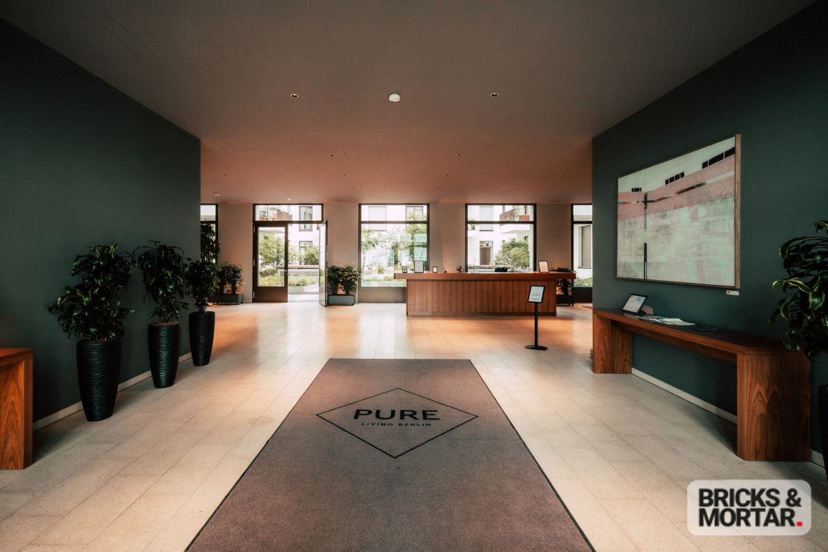 Immobilienangebot - Berlin Friedrichshain - Alle - Exklusives Wohnen an der Spree: 4-Zimmer-Wohnung mit Concierge-Service und stilvollem Ambiente