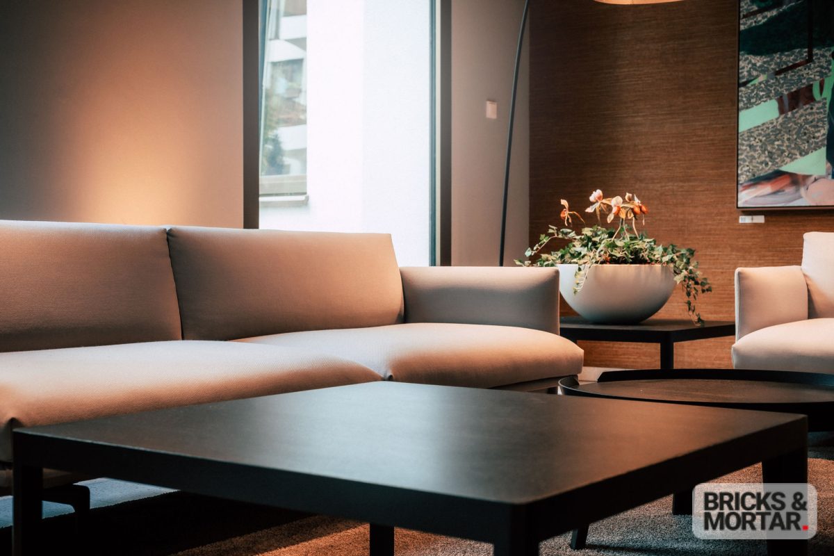 Immobilienangebot - Berlin Friedrichshain - Alle - Exklusives Wohnen an der Spree: 4-Zimmer-Wohnung mit Concierge-Service und stilvollem Ambiente