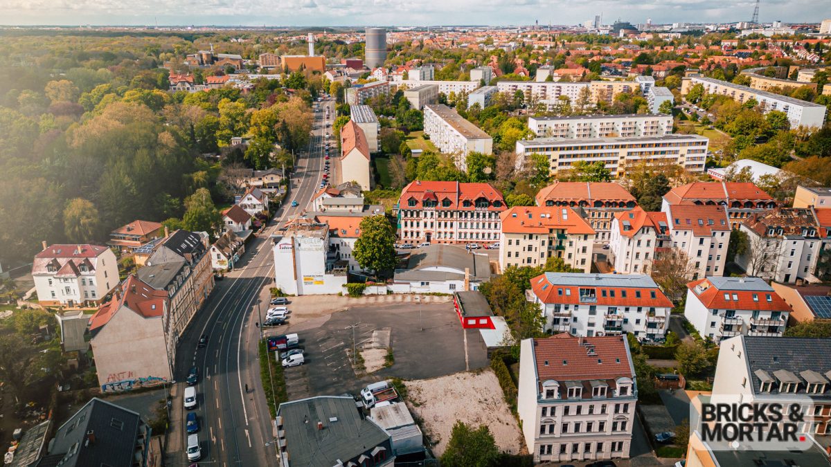 Immobilienangebot - Leipzig - Grundstücke - Attraktive Investitionsmöglichkeit: Vielseitiges Entwicklungsgrundstück