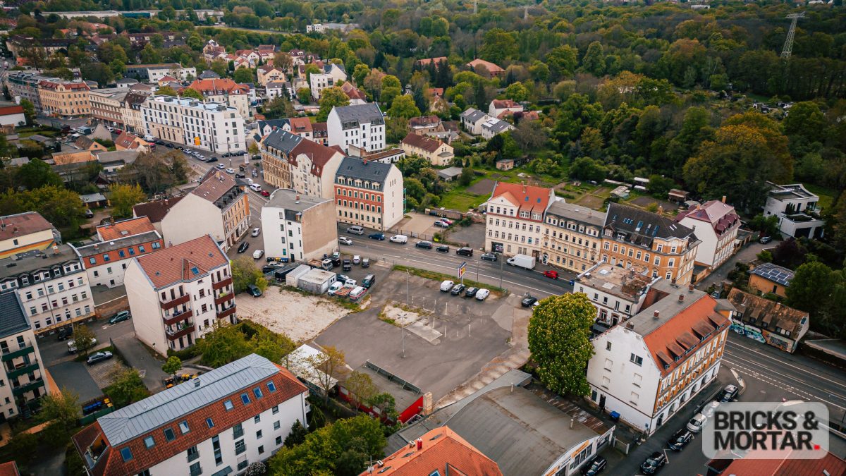 Immobilienangebot - Leipzig - Grundstücke - Attraktive Investitionsmöglichkeit: Vielseitiges Entwicklungsgrundstück
