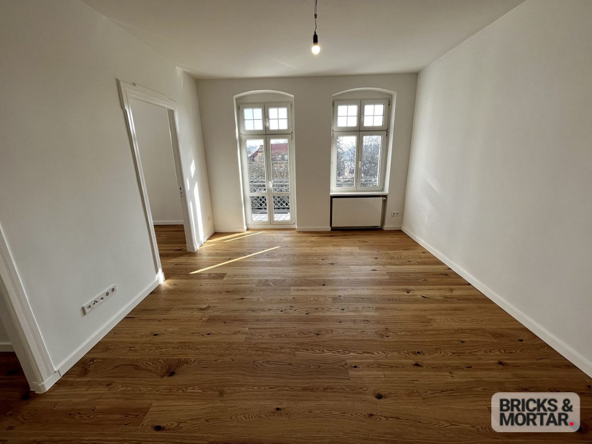 Immobilienangebot - Berlin - Alle - Erstbezug nach Sanierung in Charlottenburg:4-Zimmer Altbauwohnung,2 Bäder und Balkon am Funkturm