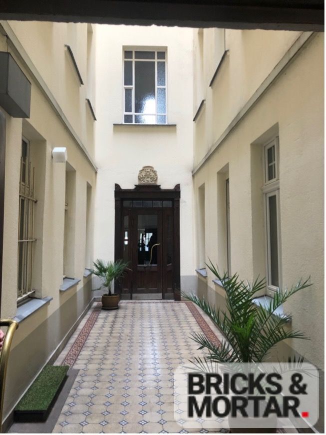 Immobilienangebot - Berlin - Alle - Erstbezug nach Sanierung in Charlottenburg:4-Zimmer Altbauwohnung,2 Bäder und Balkon am Funkturm