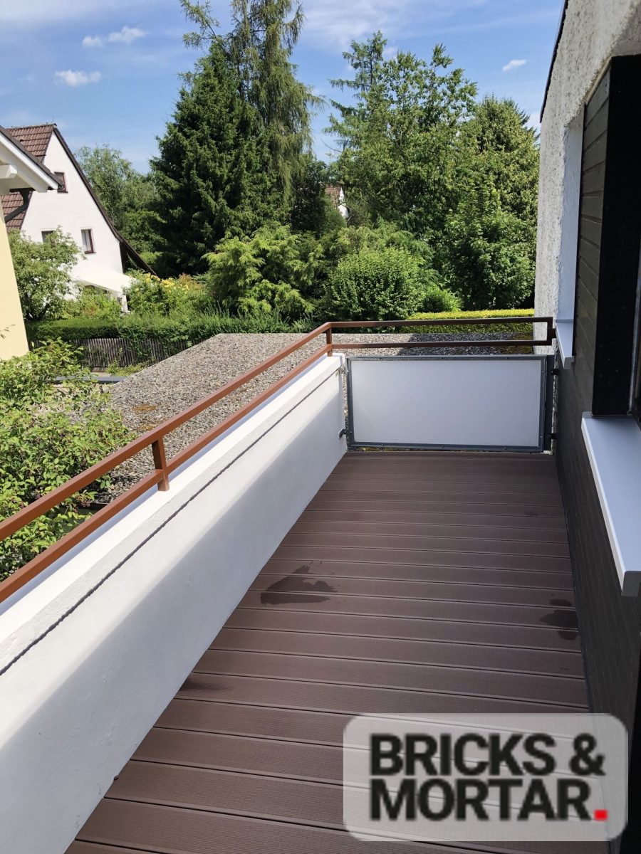 Immobilienangebot - Berlin - Alle - Erstbezug nach Sanierung in Berlin-Westend: 2,5-Zimmer Wohnung mit Balkon und Lift