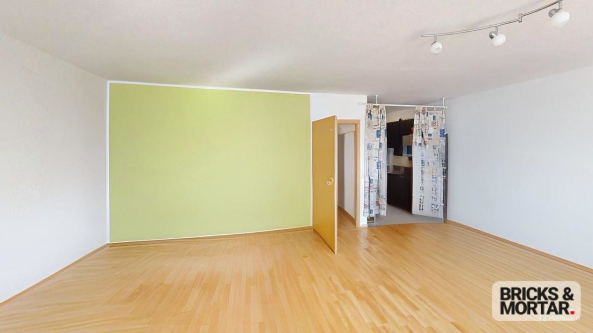 Immobilienangebot - Machern - Alle - Viel Platz auf zwei Ebenen – Maisonettewohnung mit Balkon, Garage und Keller