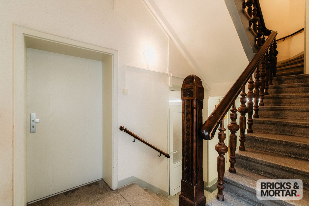 Immobilienangebot - Halle - Alle - Zeitgemäßes Wohnen mit Charme: Helle Hochparterre-Wohnung mit hochwertiger Ausstattung