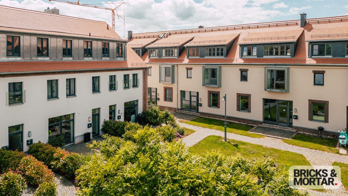 Immobilienangebot - Markkleeberg - Alle - Historisches Reihenhaus in exklusiver Lage – Ideal für Familien und Liebhaber luxuriösen Wohnens