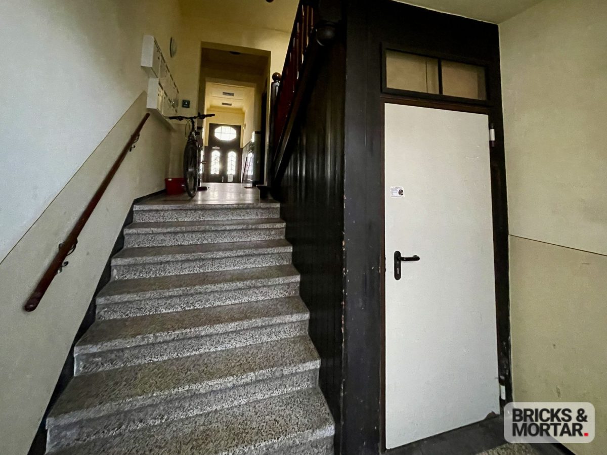 Immobilienangebot - Leipzig / Stötteritz - Alle - Charmantes Wohnen im Altbau-Stil: Drei-Zimmer-Wohnung mit Balkon und zeitgemäßer Ausstattung