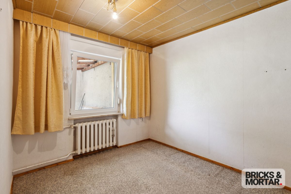 Immobilienangebot - Querfurt - Alle - Attraktive Doppelhaushälfte in Querfurt – Ideal gelegen, großzügig und komfortabel.