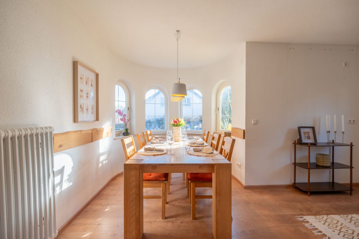 Immobilienangebot - Weißenhorn - Alle - Platz für die ganze Familie! Einfamilienhaus mit ELW und Garten zum Verlieben
