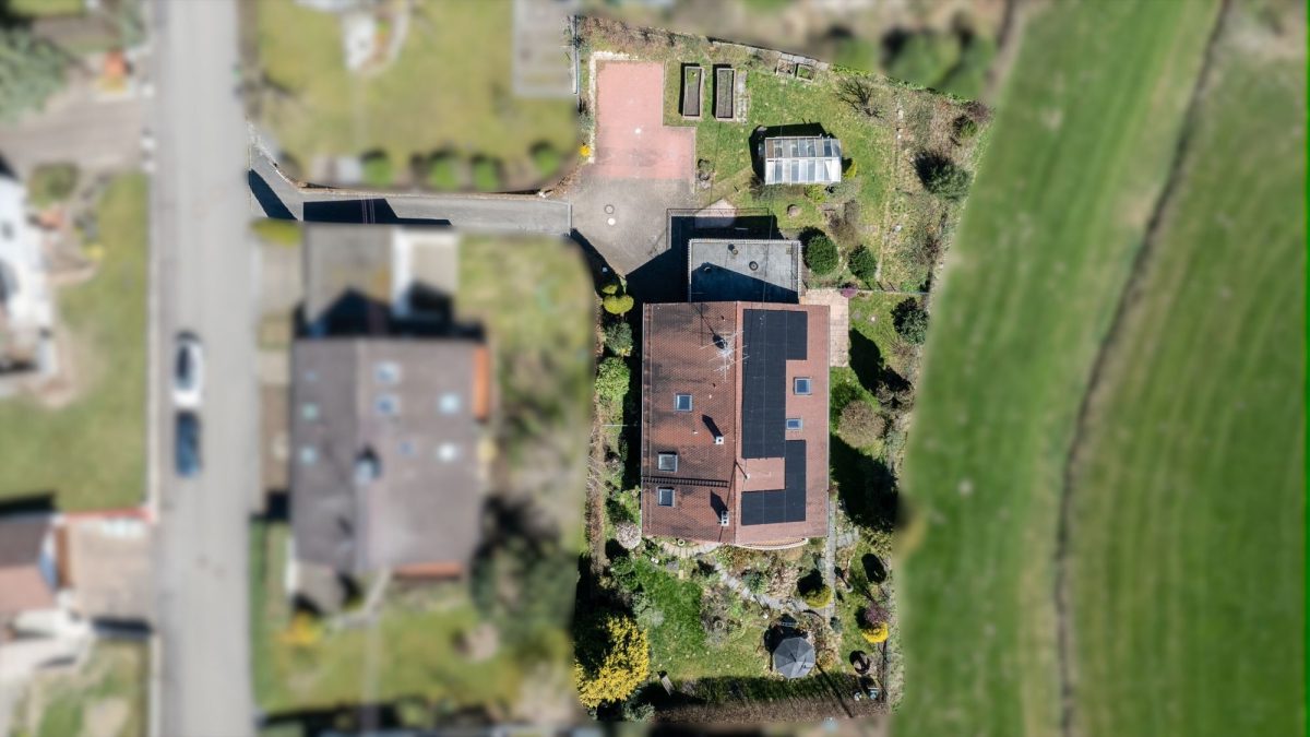 Immobilienangebot - Weißenhorn - Alle - Platz für die ganze Familie! Einfamilienhaus mit ELW und Garten zum Verlieben