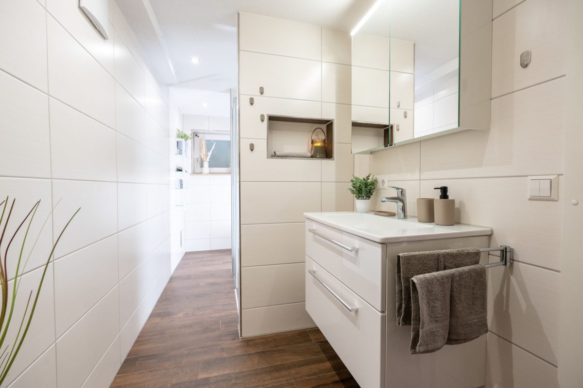 Immobilienangebot - Weißenhorn - Alle - Platz für die ganze Familie! Einfamilienhaus mit ELW und Garten zum Verlieben