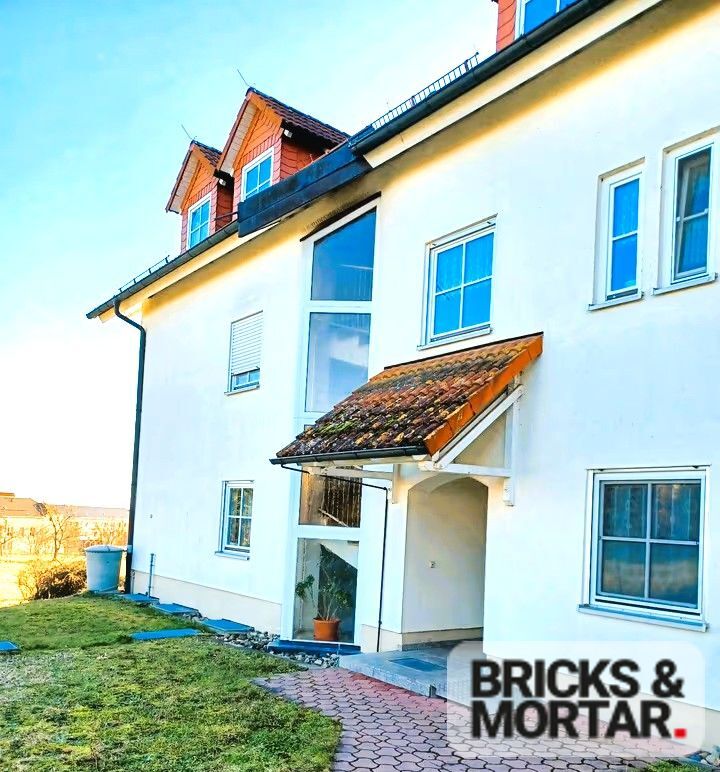 Immobilienangebot - Niederau - Alle - +++ Schöne 1-Zimmer-Wohnung nahe Meißen, mit Balkon und ordentlich Stauraum zu verkaufen +++