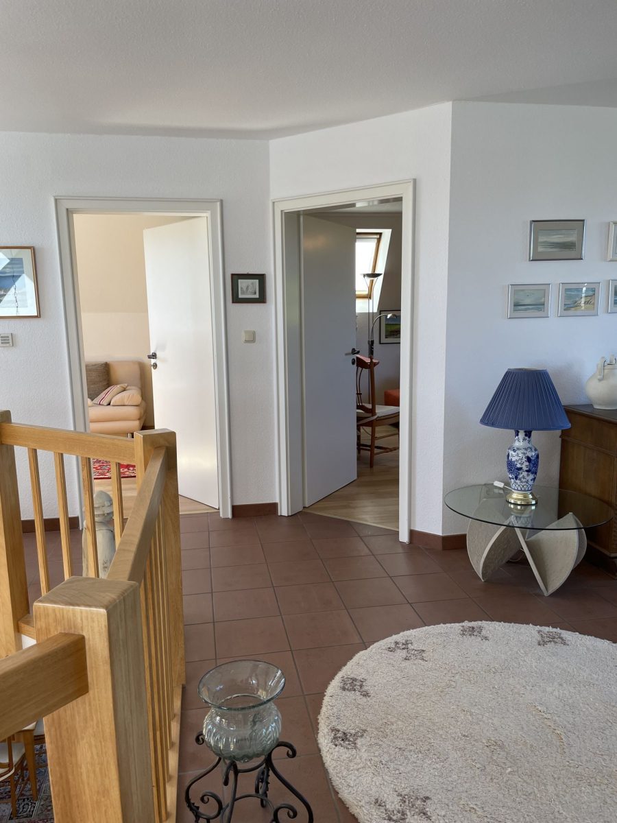 Immobilienangebot - Varel - Alle - **** Ihre Traumimmobilie ****
!!!          Provisionsfrei         !!!!
Exklusives, individuelles Einfamilienhaus mit Doppelgarage in Varel