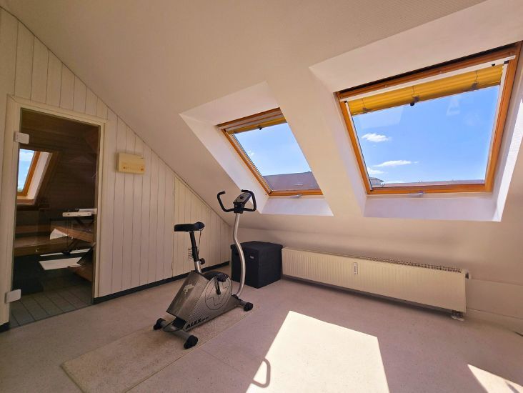 Immobilienangebot - Erkrath - Alle - +++ Wellness mit Weitblick – Über den Dächern von Erkrath +++