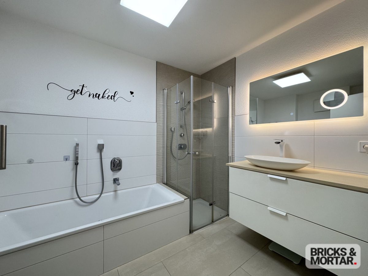 Immobilienangebot - Zimmern ob Rottweil - Alle - Maisonette-Traum mit großem Sonnenbalkon