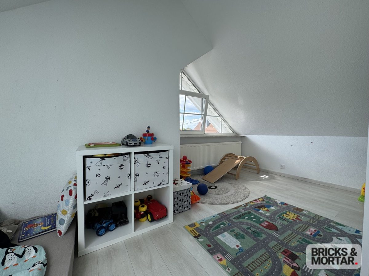 Immobilienangebot - Zimmern ob Rottweil - Alle - Maisonette-Traum mit großem Sonnenbalkon