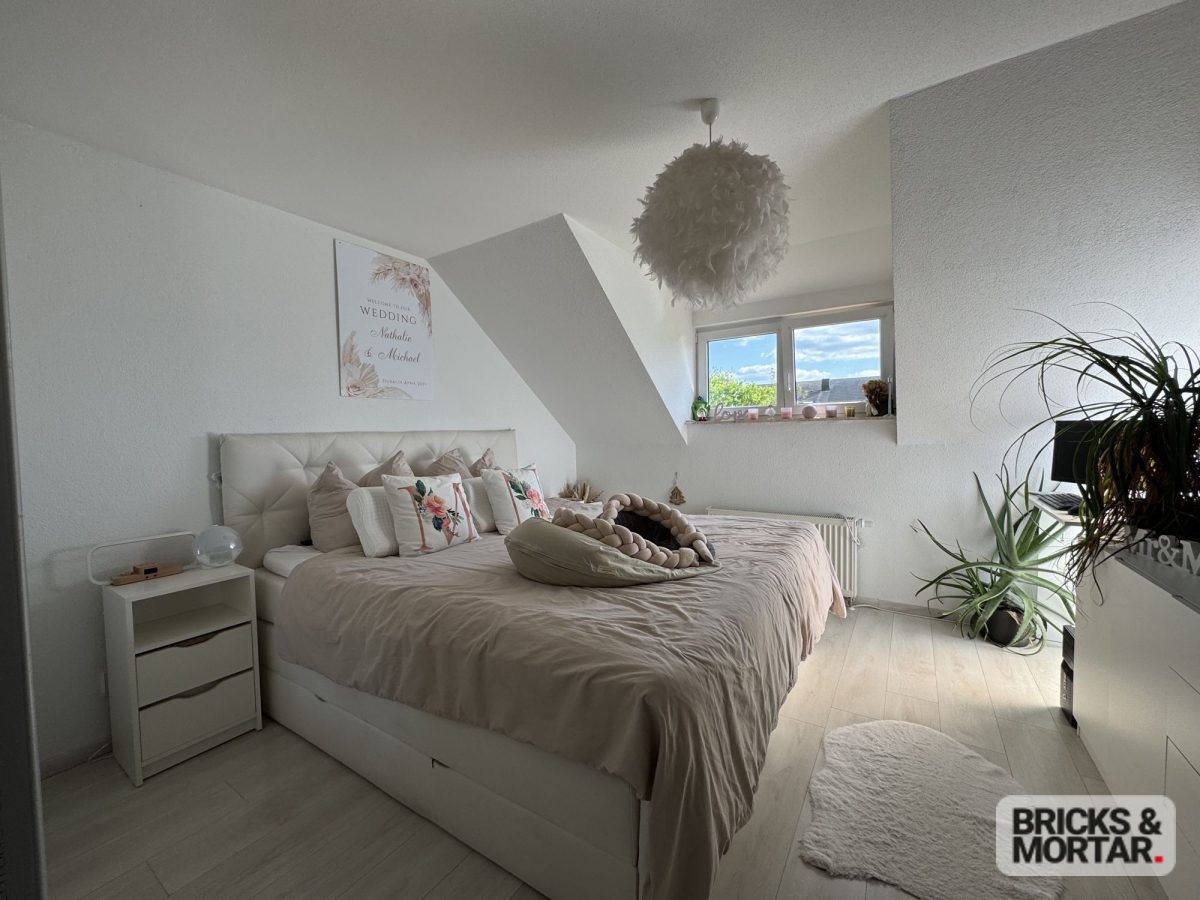 Immobilienangebot - Zimmern ob Rottweil - Alle - Maisonette-Traum mit großem Sonnenbalkon