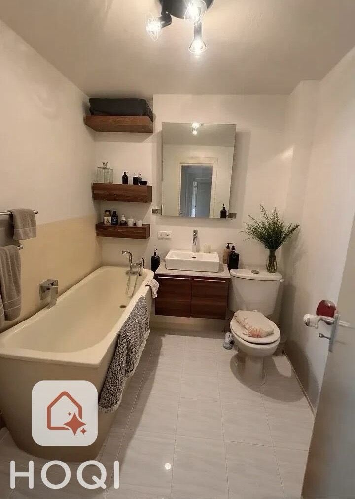 Immobilienangebot - Traunreut - Alle - ***Für Macher und Gestalter: Wohnung mit Entwicklungsspielraum***