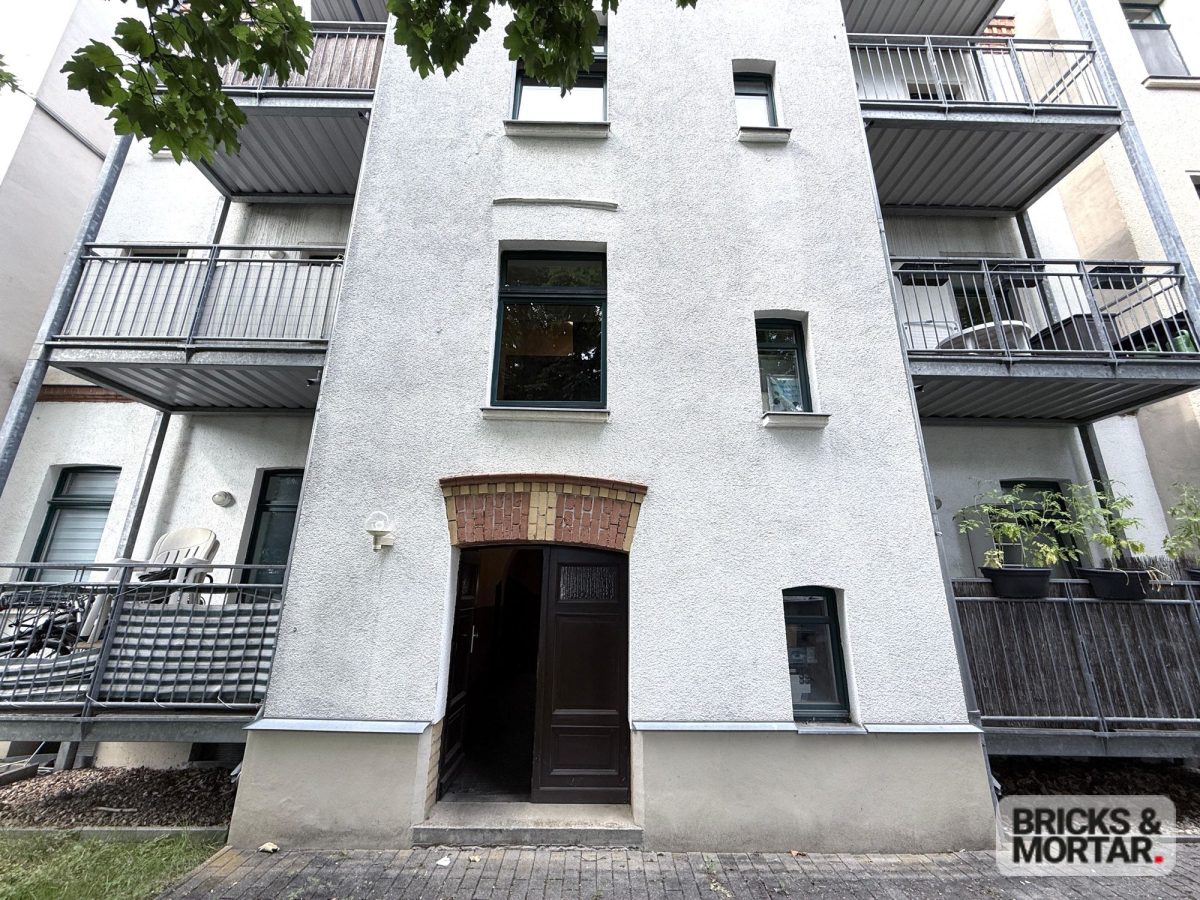 Immobilienangebot - Leipzig / Gohlis-Süd - Alle - Charmante 2-Zimmer-Wohnung in denkmalgeschütztem Altbau mit Südbalkon in Leipzig
