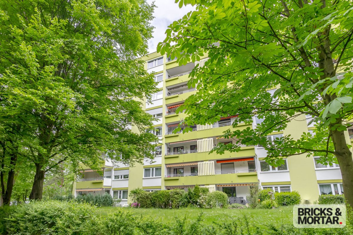 Immobilienangebot - Nürnberg - Alle - 4-Zimmerwohnung in grüner Lage in Langwasser mit TG-Stellplatz