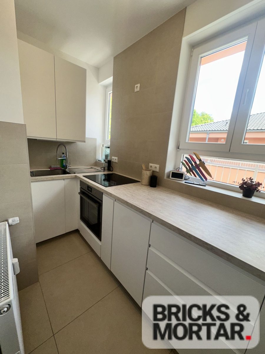 Immobilienangebot - Dresden - Alle - tolle 2 Zimmer Penthousewohnung in beliebten Stadtteil Bühlau!