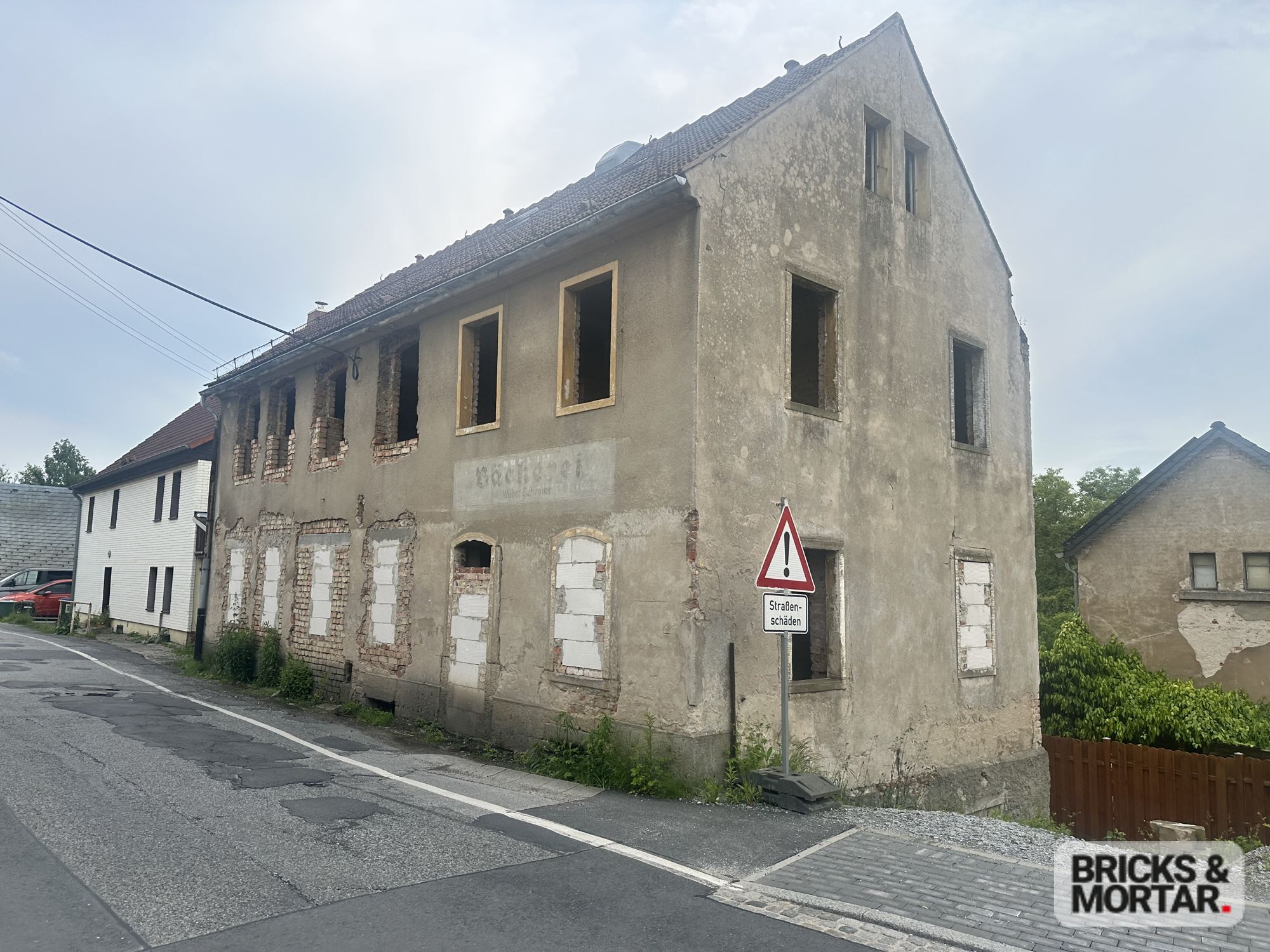 Immobilienangebot - Weißig - Alle - +++ Sehr gute Lage in Altweißig, interessant für Bauträger+++