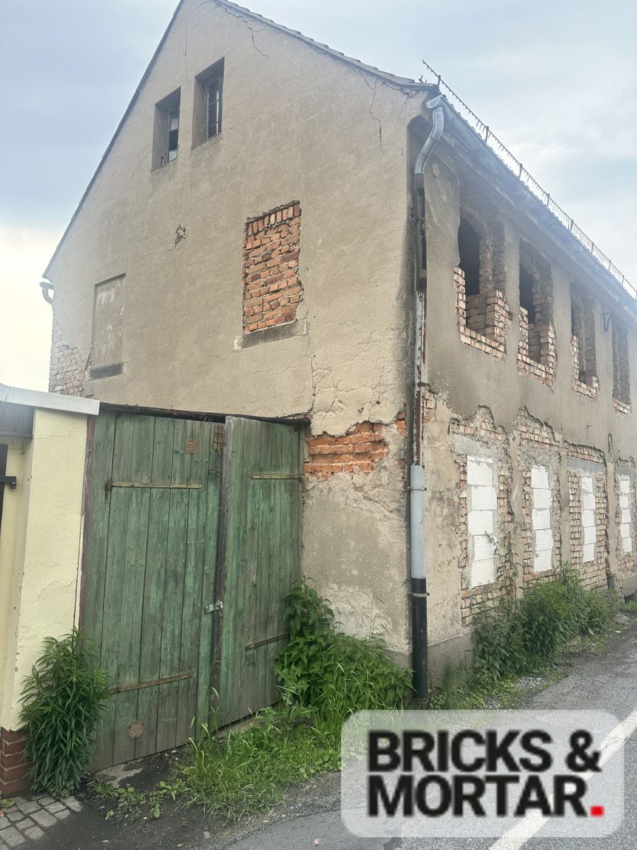 Immobilienangebot - Weißig - Alle - +++ Sehr gute Lage in Altweißig, interessant für Bauträger+++