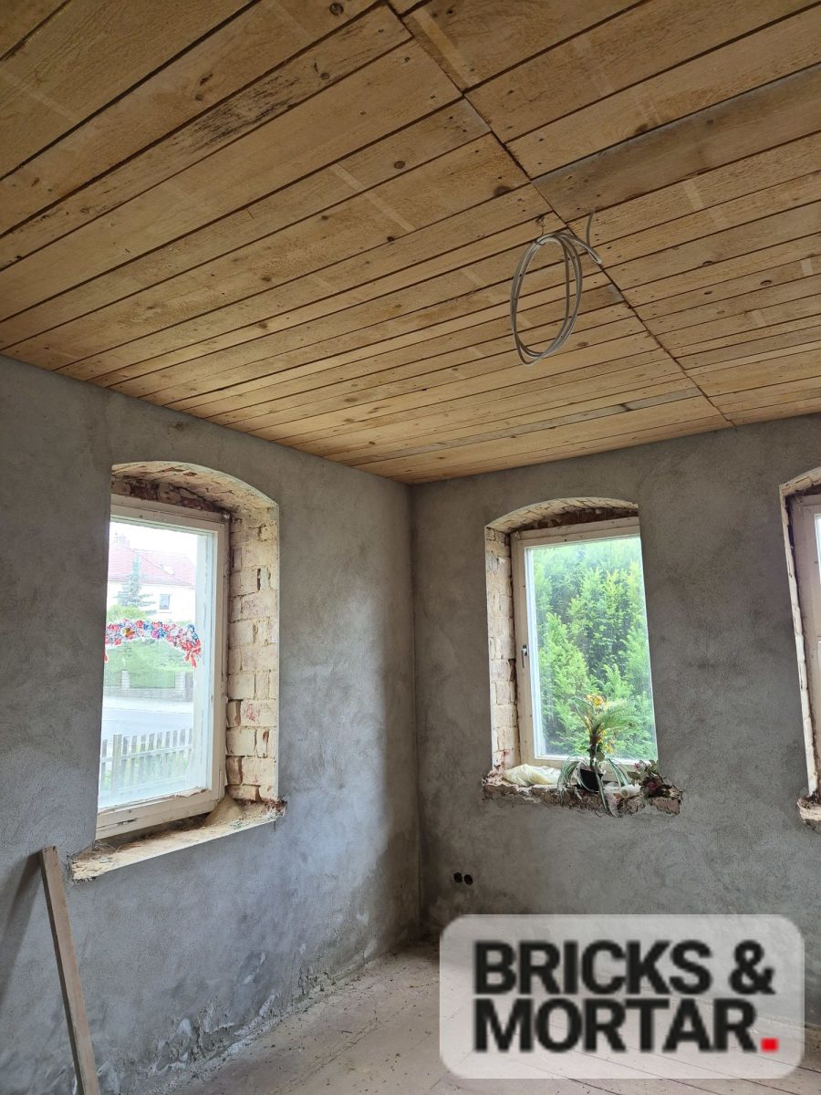 Immobilienangebot - Pulsnitz - Alle - +++ Mehrfamilienhaus zum Sanieren in zentraler Lage von Pulsnitz +++