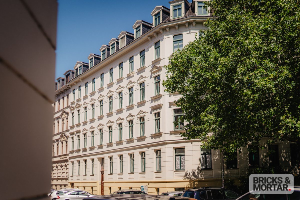 Immobilienangebot - Leipzig / Leipzig Südvorstadt - Alle - Historisches Flair & moderner Komfort - Altbauwohnung mit Balkon