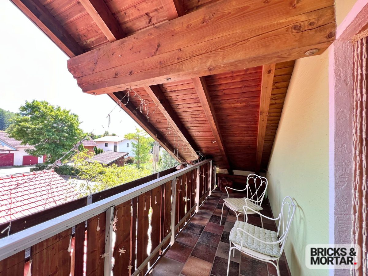 Immobilienangebot - Osterzell - Alle - Wohnen mit ländlichem Flair – 182 m² Wohnfläche & moderne Pelletheizung
