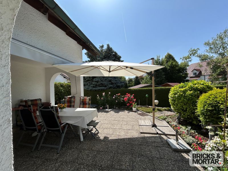 Immobilienangebot - Affing / Mühlhausen - Alle - 3-Zimmer-Gartenwohnung mit großzügigem Raumangebot und exklusivem Gartenanteil in ruhiger Wohnlage