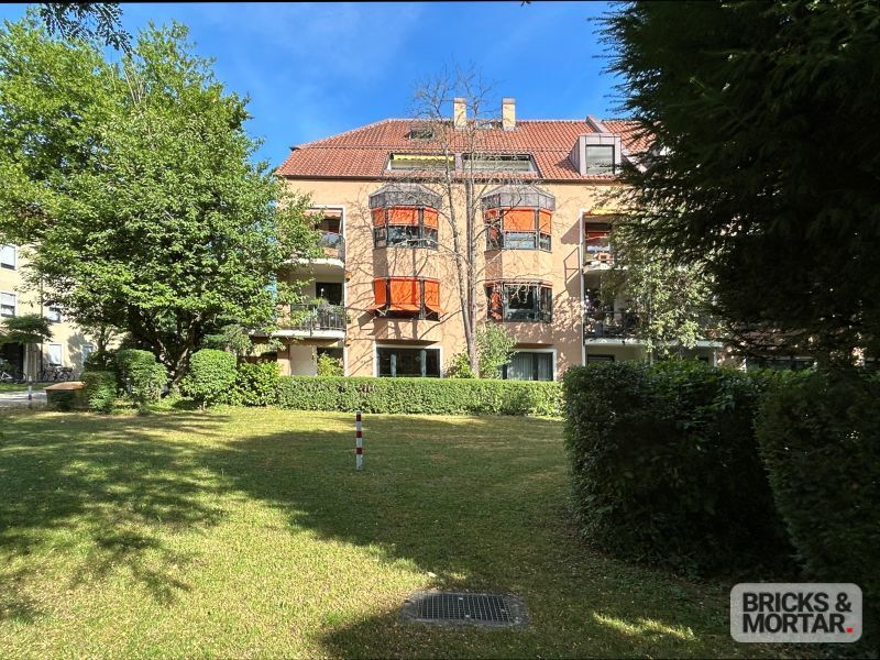 Immobilienangebot - Augsburg / Lechhausen - Alle - TOP-gepflegte 3,5 ZKB Maisonette mit Loggia und TG-Stellplatz - ruhige Wohnlage - Lechnähe-
