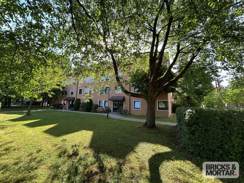 Immobilienangebot - Augsburg / Lechhausen - Alle - TOP-gepflegte 3,5 ZKB Maisonette mit Loggia und TG-Stellplatz - ruhige Wohnlage - Lechnähe-