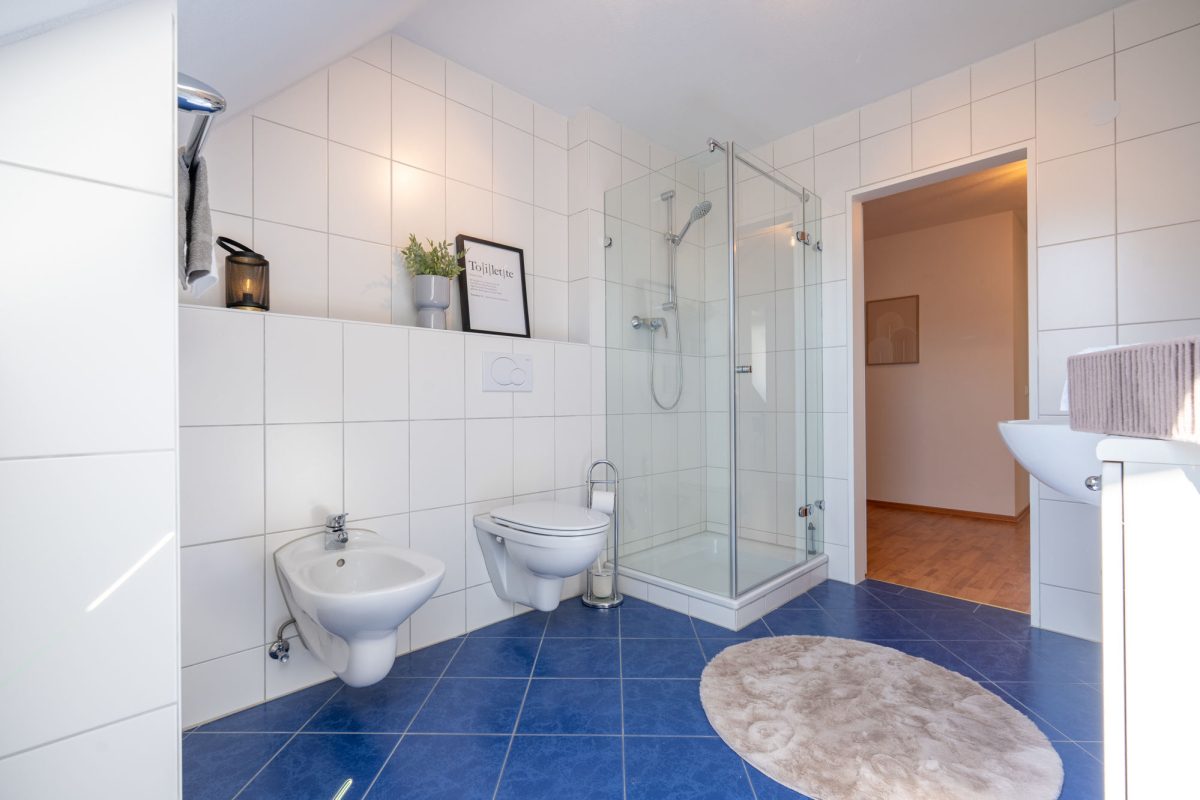 Immobilienangebot - Blaubeuren - Alle - Stilvolle & moderne Maisonette-Wohnung im Herzen von Blaubeuren