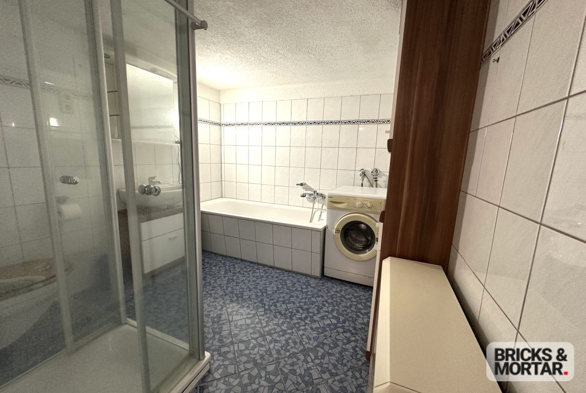 Immobilienangebot - Liebschützberg / Klötitz - Alle - Top für Familien & Generationen: 2 Wohneinheiten, 7 Zimmer, großer Garten & vieles mehr!
