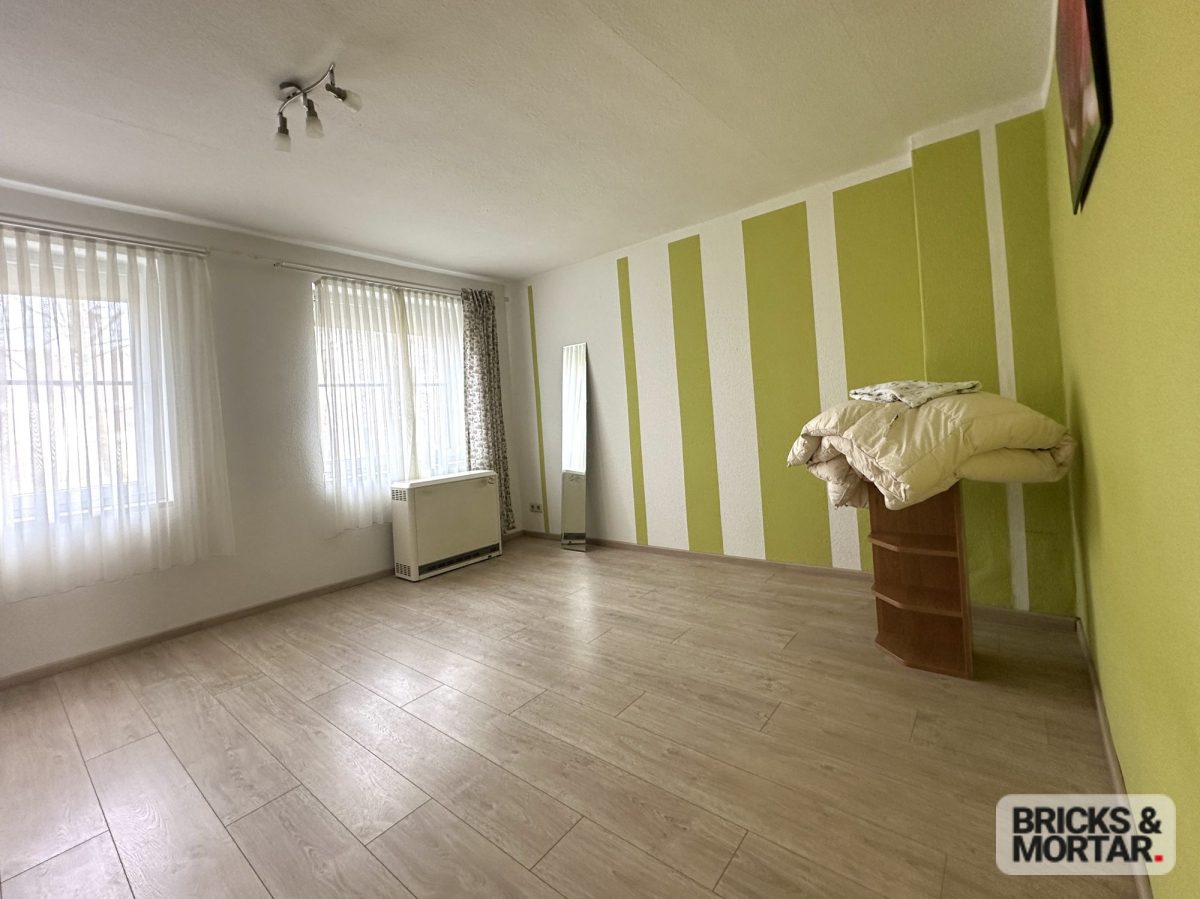 Immobilienangebot - Liebschützberg / Klötitz - Alle - Top für Familien & Generationen: 2 Wohneinheiten, 7 Zimmer, großer Garten & vieles mehr!