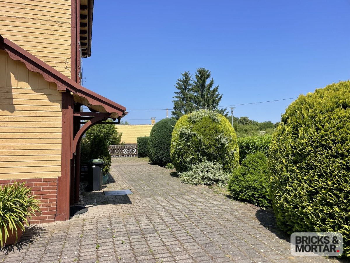 Immobilienangebot - Markranstädt / Gärnitz - Alle - Charmantes Einfamilienhaus mit großem Grundstück in ruhiger Lage