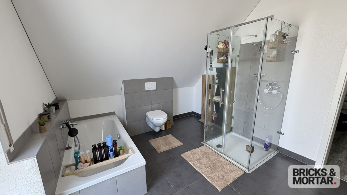 Immobilienangebot - Schwabmünchen - Alle - Neuwertiges EFH in Schwabmünchen zur Kapitalanlage