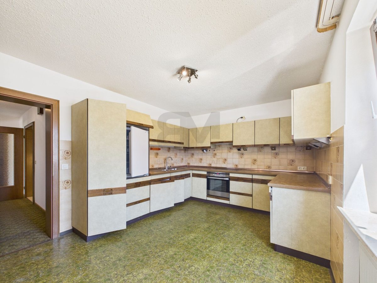 Immobilienangebot - Winhöring - Alle - Haus mit hohem Gestaltungspotenzial sucht neue Eigentümer