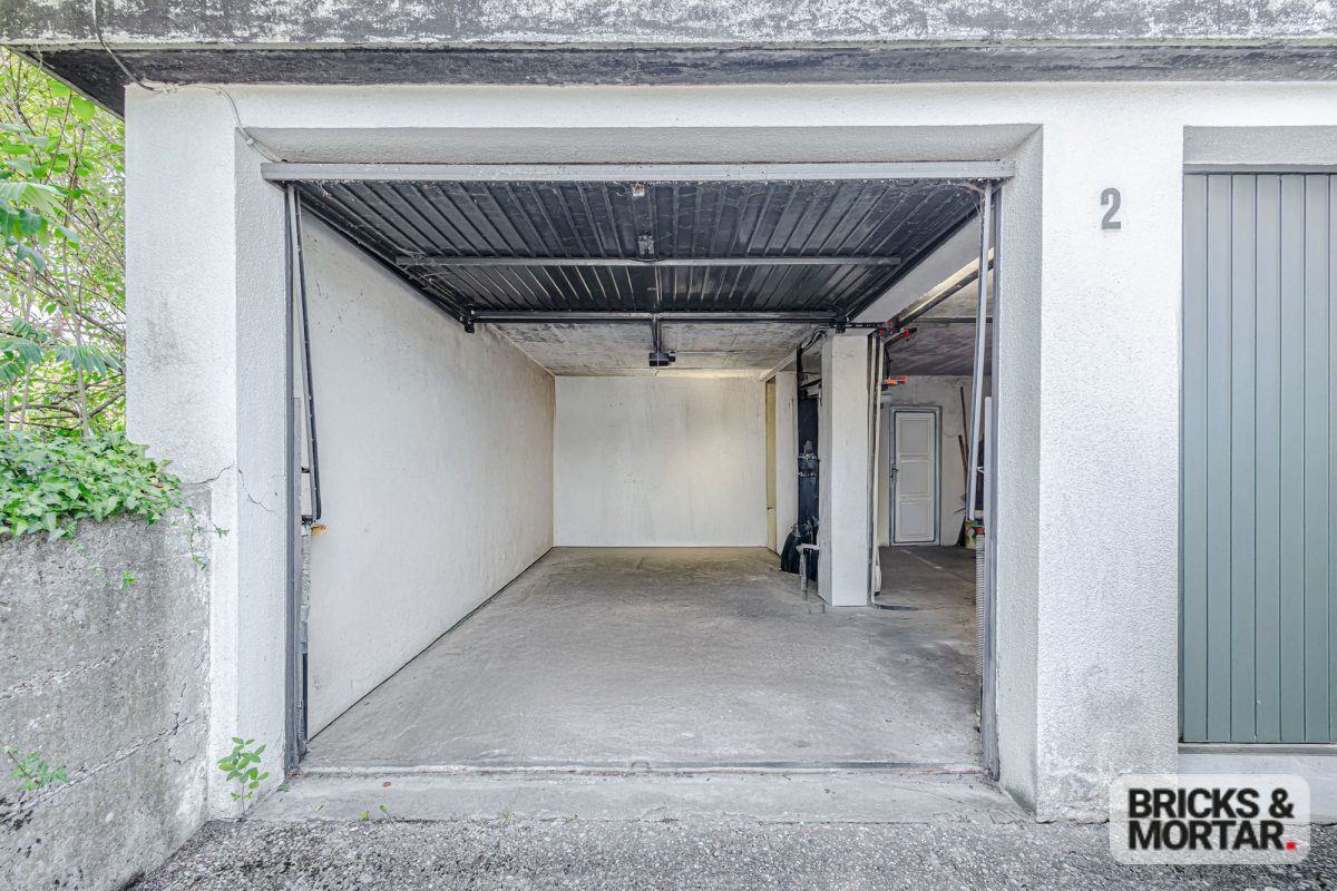 Immobilienangebot - Nürnberg - Alle - Großzügiges Reiheneckhaus in Nürnberg-Katzwang mit Sanierungsbedarf