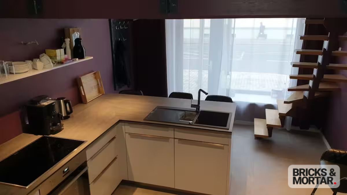 Immobilienangebot - Dresden - Alle - +++ Ferienwohnung inkl. Zulassung inkl. Komplettausstattung  mit einer Mega Mietrendite von 8,4%! +++