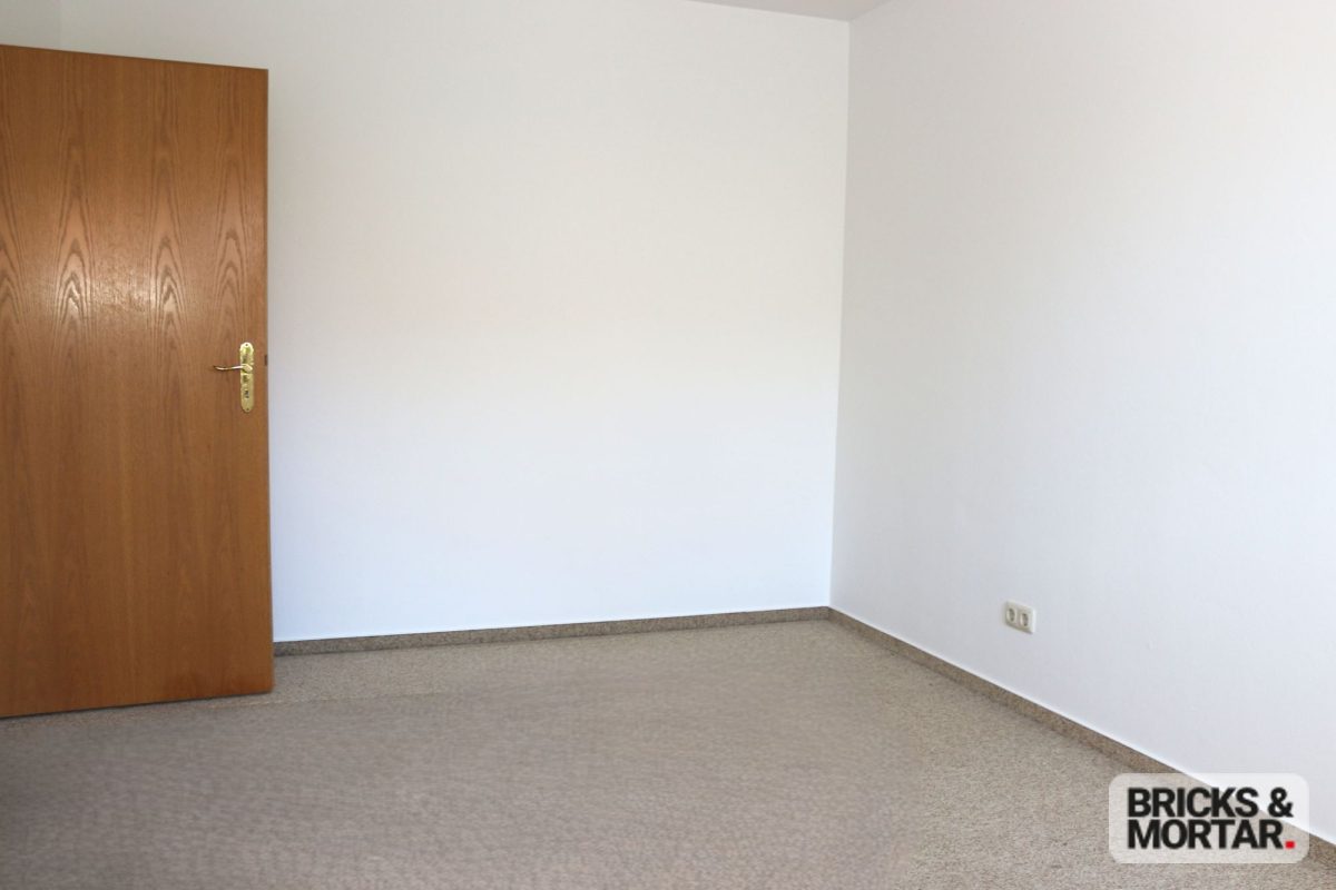 Immobilienangebot - Dresden - Alle - +++ Ihr Rückzugsort im Grünen – 2-Zimmer-Wohnung mit Terrasse zu verkaufen +++