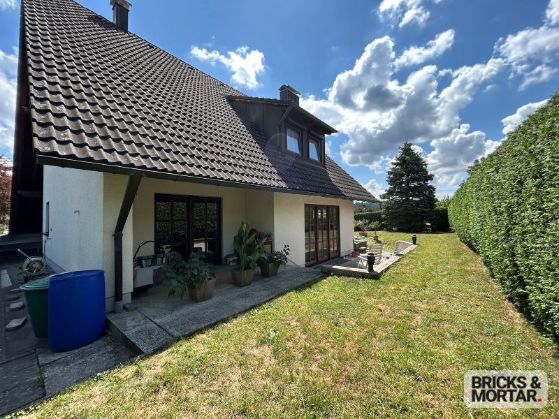 Immobilienangebot - Diedorf / Anhausen - Alle - Großzügiges, lichtdurchflutetes Einfamilienhaus in ruhiger Wohnlage  -außergewöhnliche Architektur-