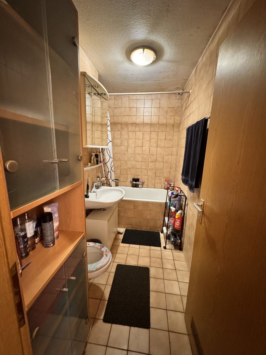 Immobilienangebot - Rosenheim - Alle - ***3-Zimmer-Wohnung mit Potenzial - Gestalten Sie Ihr neues Zuhause selbst***