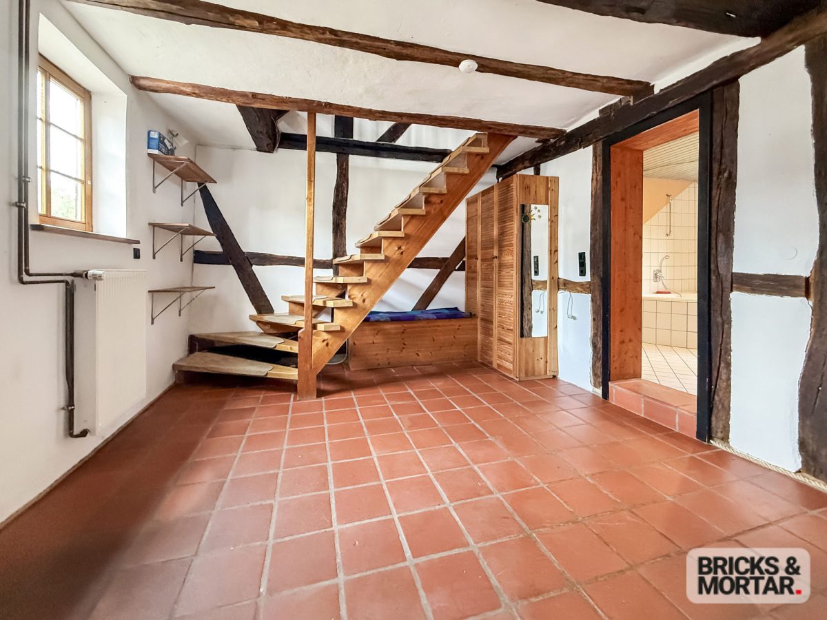 Immobilienangebot - Kaufungen - Alle - Historisches Fachwerkhaus direkt an der Losse