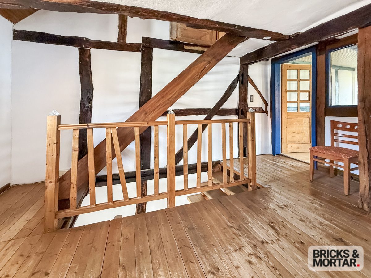 Immobilienangebot - Kaufungen - Alle - Historisches Fachwerkhaus direkt an der Losse