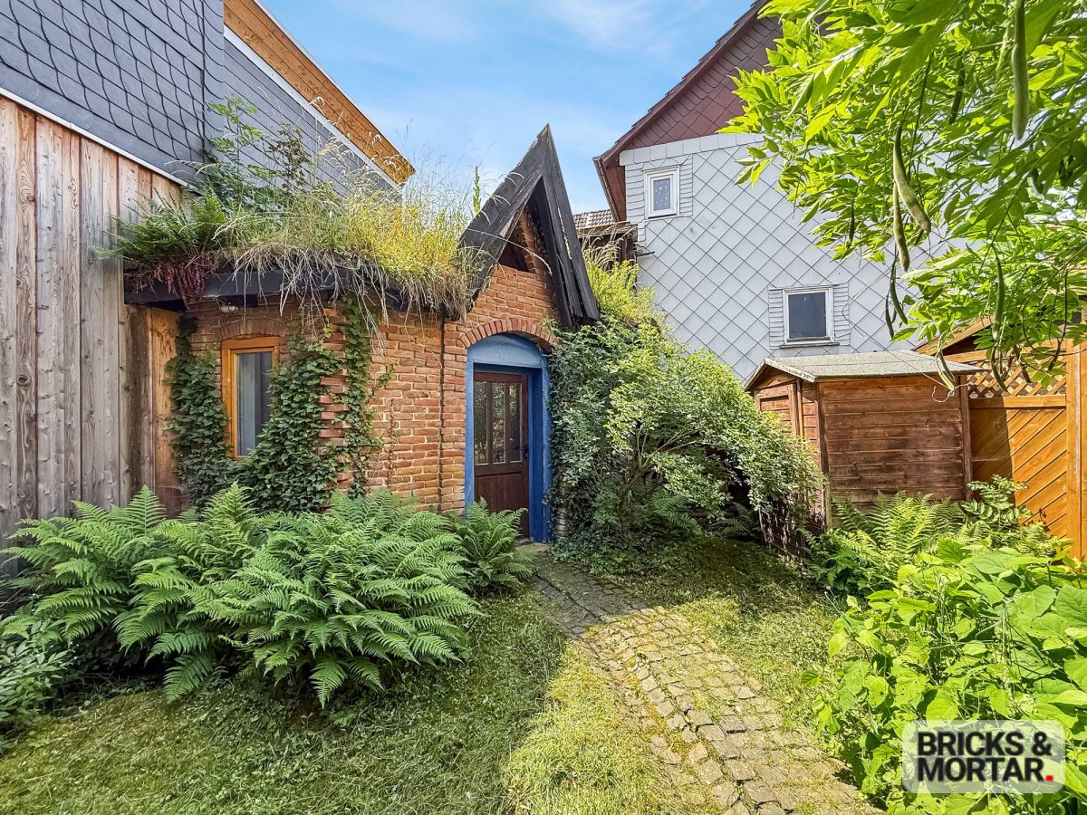 Immobilienangebot - Kaufungen - Alle - Historisches Fachwerkhaus direkt an der Losse
